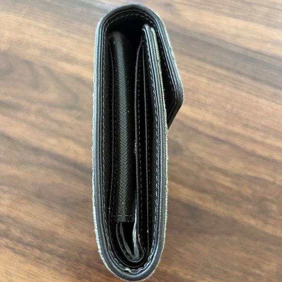 Louis Vuitton Monogram Mini Lin Wallet - Picture 5 of 9